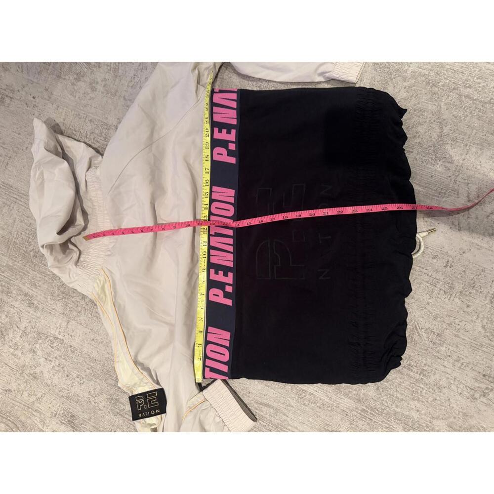 NWOT P.E Nation MAN UP Windbreaker Jacket with Hood Color Block sz M - Picture 3 of 6